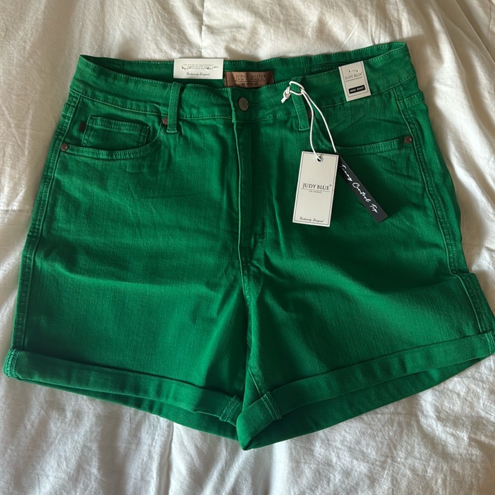 Judy blue shorts